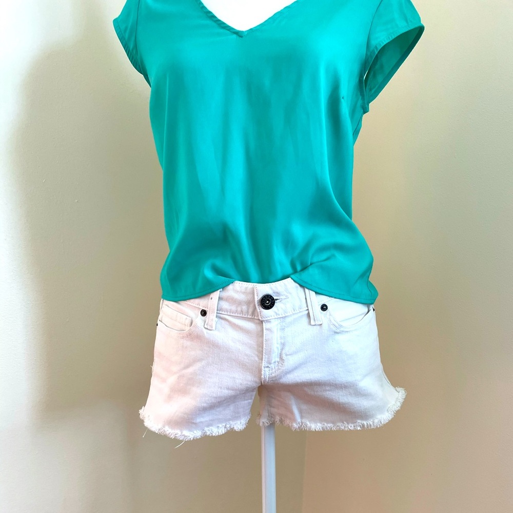 GUESS white shorts